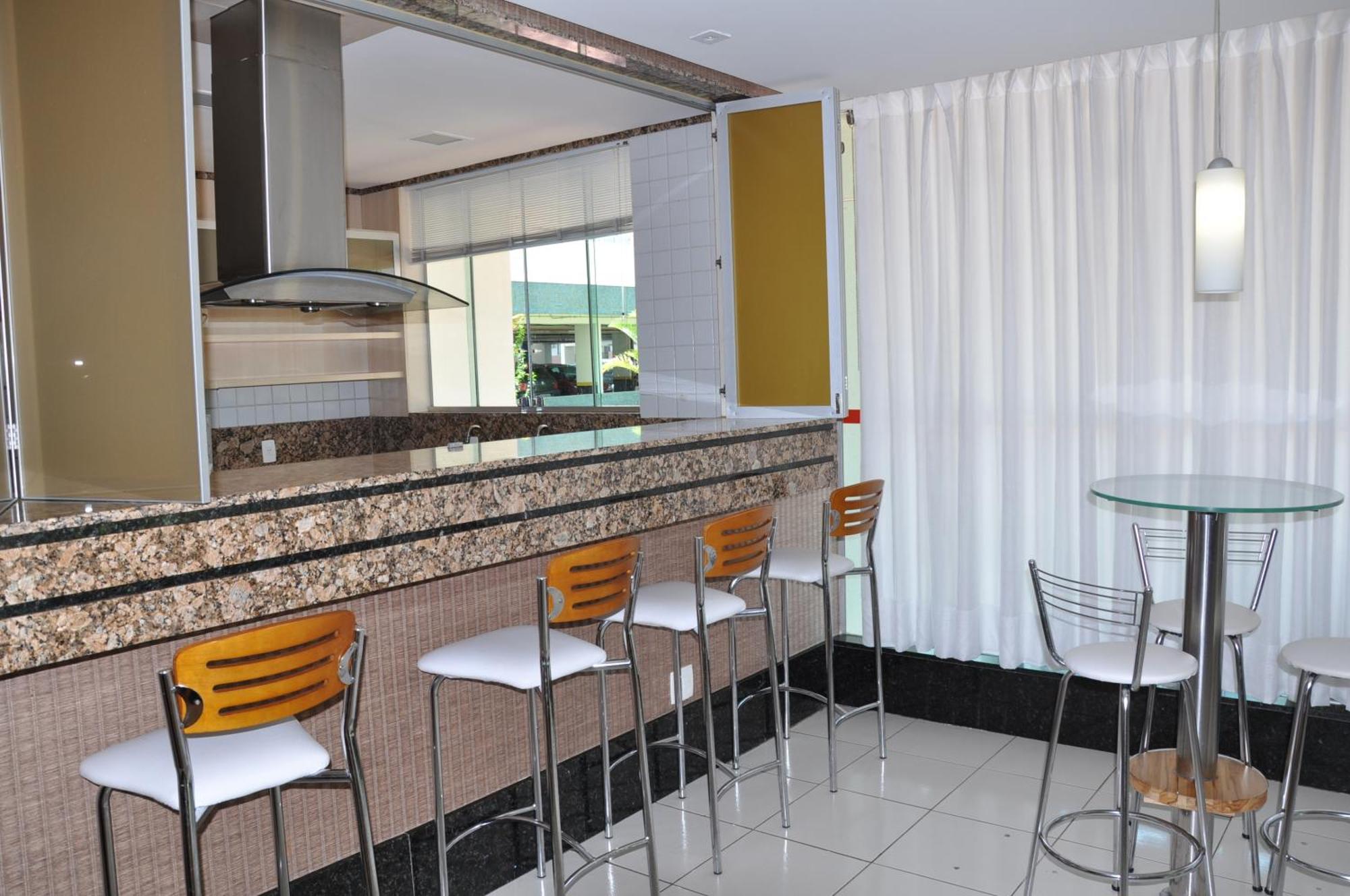 Premier Hplus Long Apartahotel Brasilia